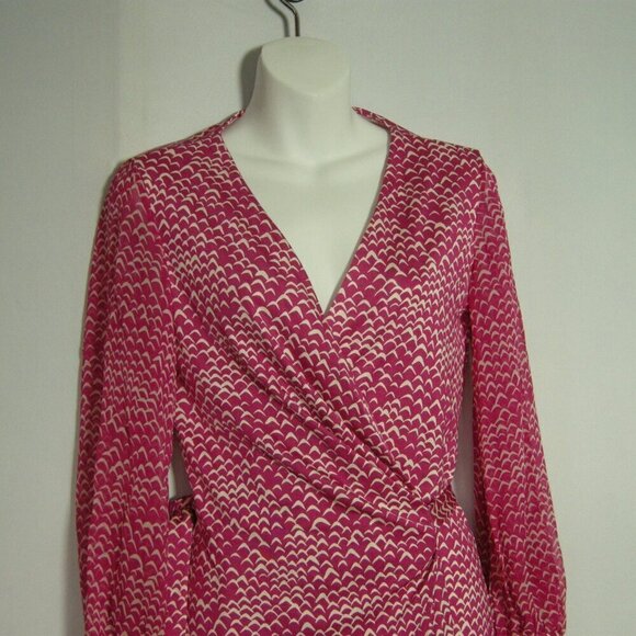 Diane Von Furstenberg Raspberry Pink Silk SIGOURNEY Wrap Dress Size 4 Auth Birds - Picture 2 of 6